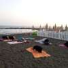 Yoga in spiaggia Ladispoli