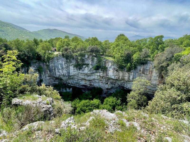 Pozzo d’Antullo e Grotte di Collepardo