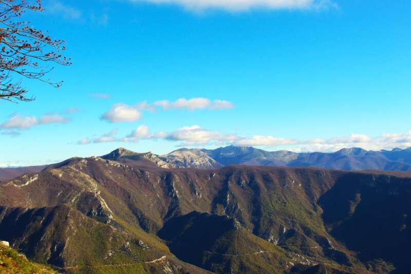 Da Livata alla vetta del monte Autore