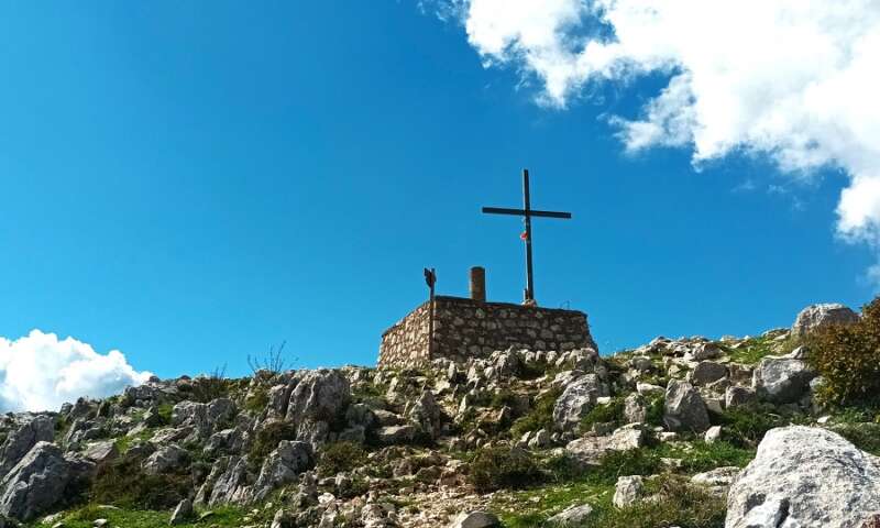 Vetta del monte Gennaro con Nomos Trek