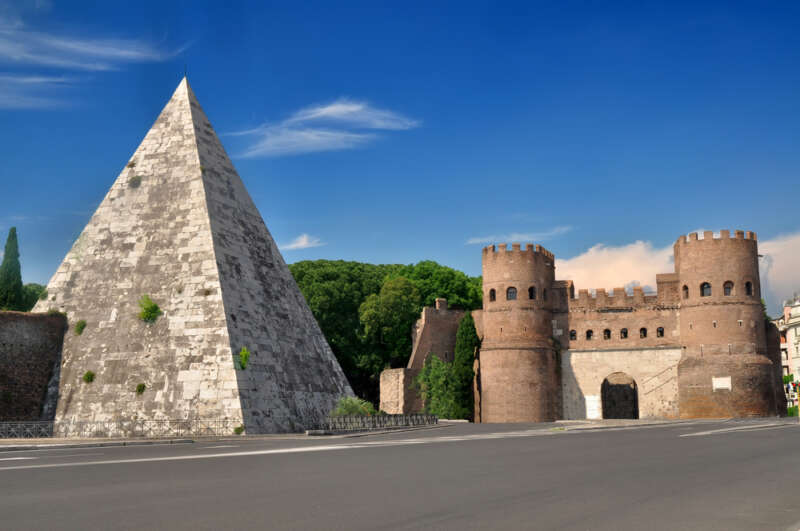 Siti archeologici del Lazio - Piramide Cestia