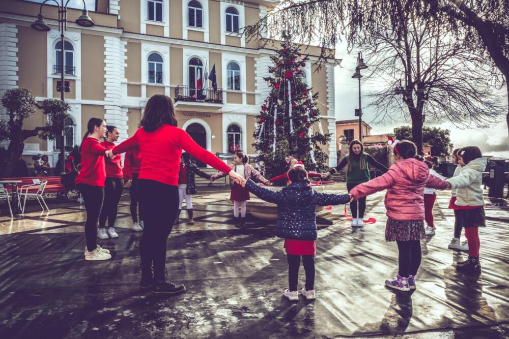 Montelibretti, tra mercatini di Natale e supereroi n