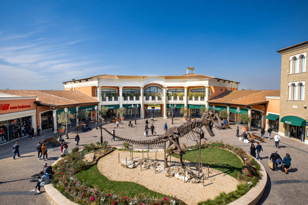 Cioccolatini solidali a Castel Romano: Dress for Success per AscoltoDonna