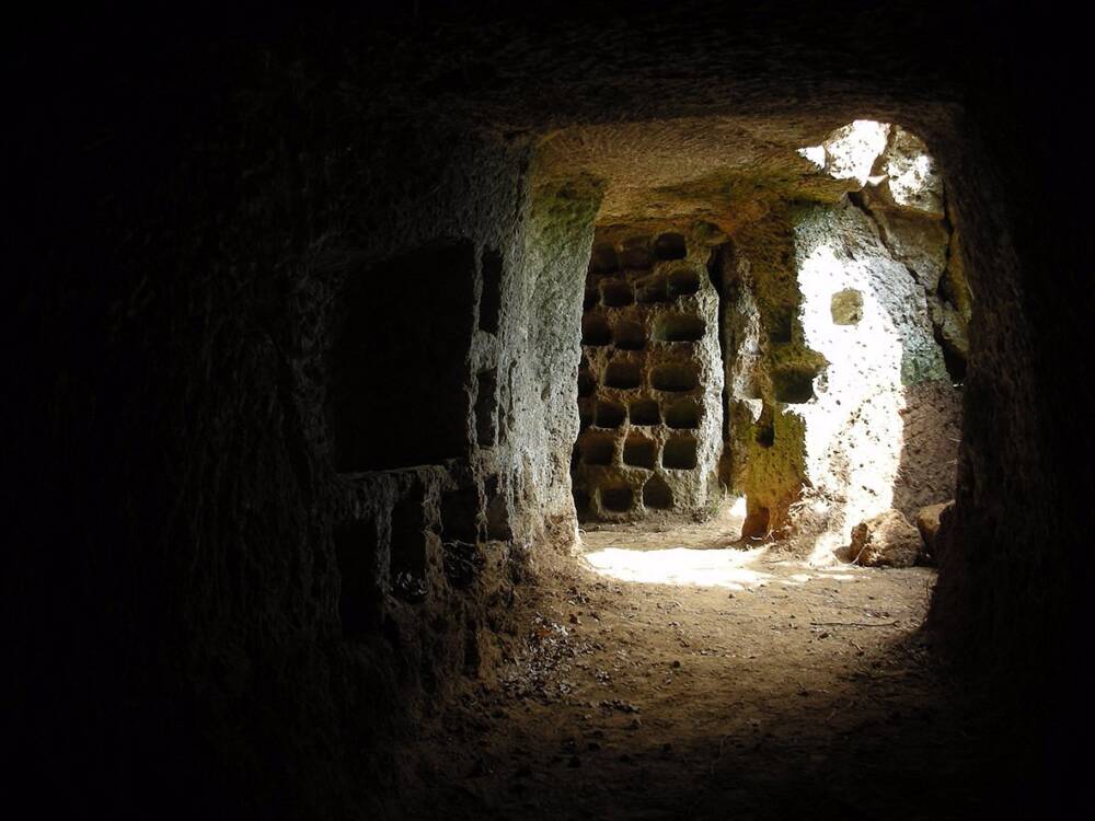 Vasanello: Il Borgo della Ceramica nel Cuore della Tuscia Vasanello