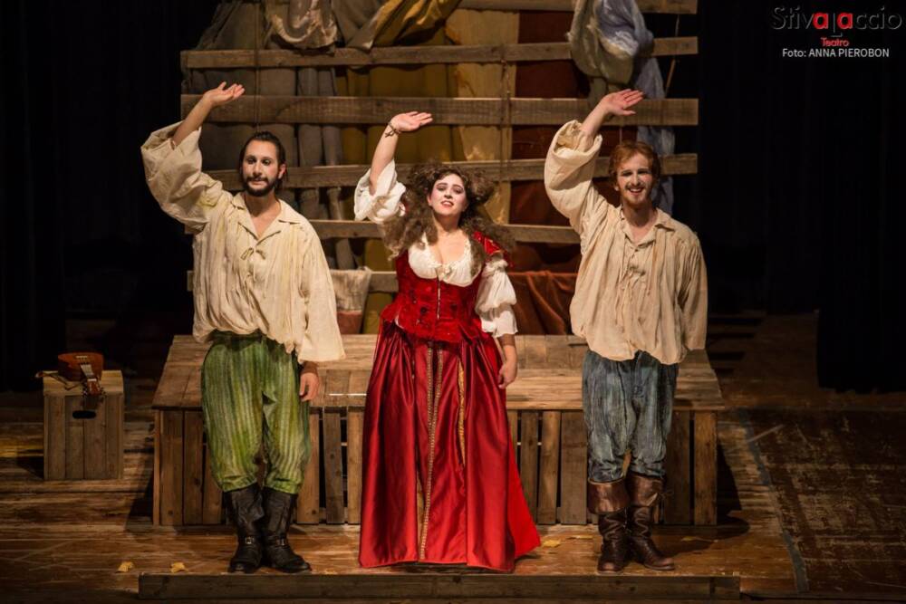 Romeo e Giulietta. L'amore è saltimbanco