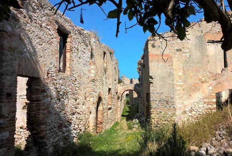 Stazzano Vecchio: Il borgo fantasma della Sabina stazzano vecchio