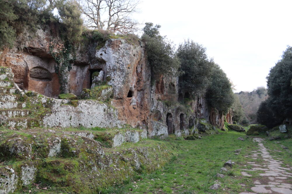 Cavo degli Zucchi e Falerii Novi Cavo degli Zucchi