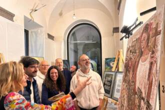 Note angeliche, Santa Rosa, Arte e Fiori