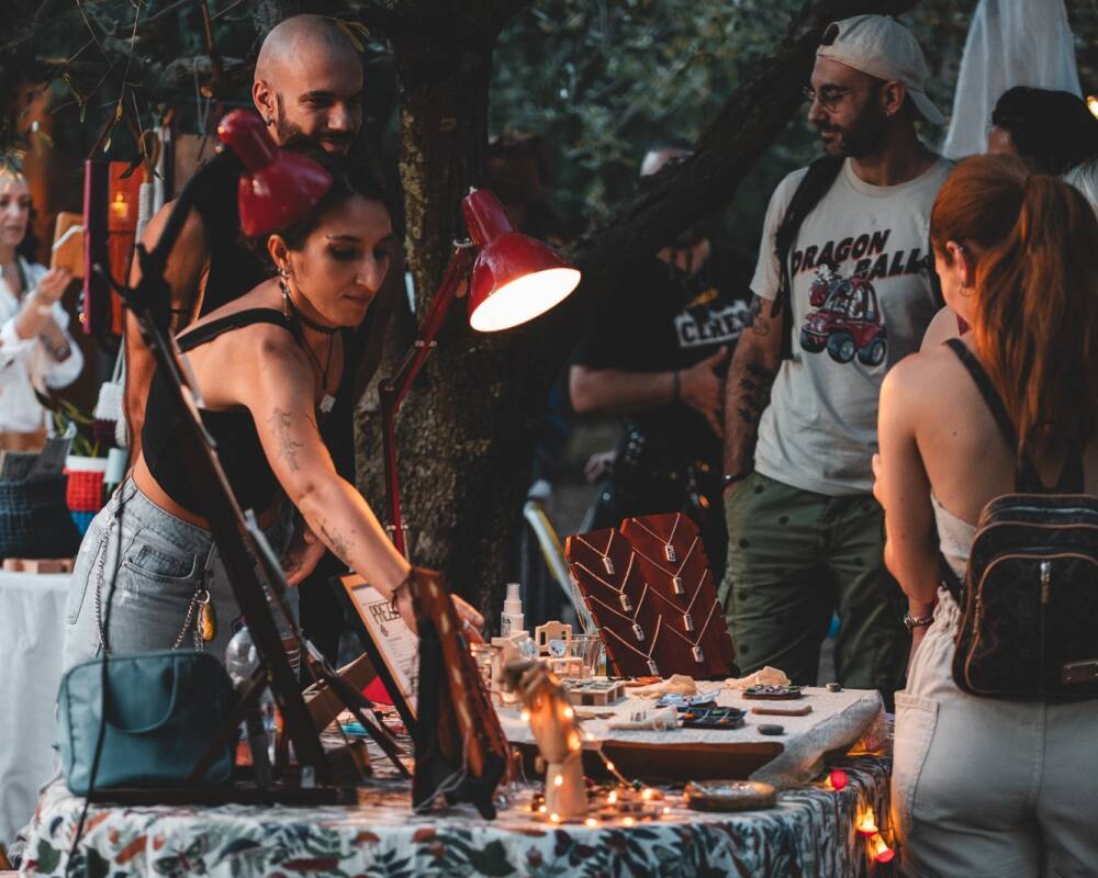 Musica, Spettacoli e Danza nel Lazio nel Lazio Bonfire Market: artigianato, creatività e comunità sostenibile