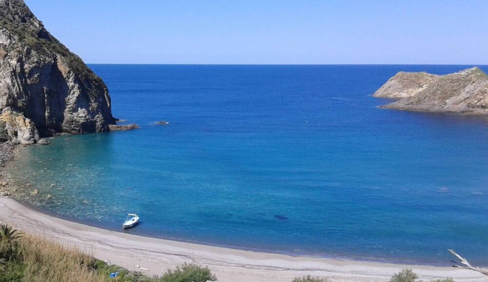 Isola di Palmarola - Guida, Storie e Curiosità Palmarola