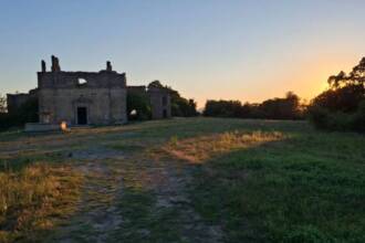 Tramonto nell'antica Monterano Tramonto nell'antica Monterano